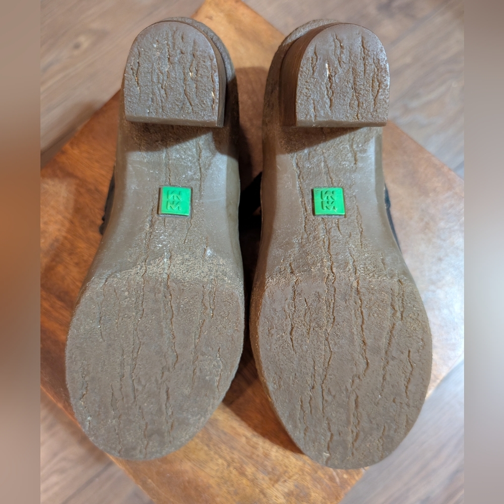 El Naturalista Haya leather pumps - Picture 7 of 10